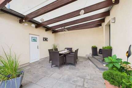Haus zum Kaufen in Wolfsburg 310.000,00 € 120.56 m²