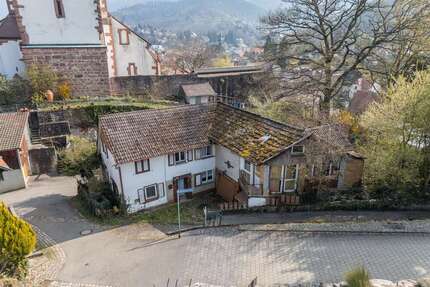 Haus zum Kaufen in Gernsbach 148.000,00 € 142 m²