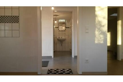 SINGLE - Wohnung - 380,00&nbsp;EUR Kaltmiete, ca.&nbsp; 36,00&nbsp;m&sup2; in Gummersbach (PLZ: 51643)