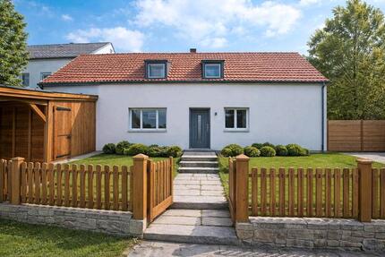 Haus zu verkaufen - 27.000,00&nbsp;EUR Kaufpreis, ca.&nbsp; 120,00&nbsp;m&sup2; in Arzberg (PLZ: 95659)