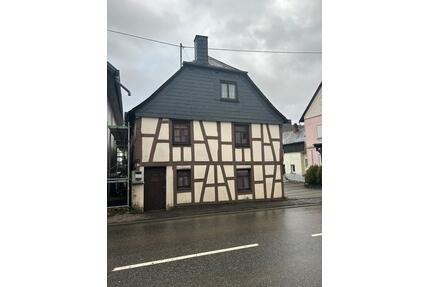 Handwerker aufgepasst 2Wohneinheiten Haus Bauernhaus - Dickenschied