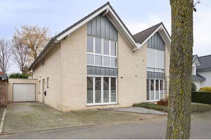 Haus zum Kaufen in Selfkant Hillensberg 319.000,00 € 120 m² - Selfkant / Hillensberg