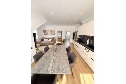 Wohnung zum Kaufen in Jockgrim 299.100,00 € 64.1 m²