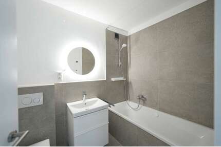 Wohnung zum Kaufen in Krefeld 159.000,00 € 58 m²