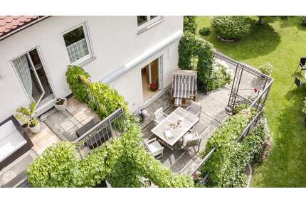 Haus zum Kaufen in Markkleeberg 1.975.000,00 € 490 m²