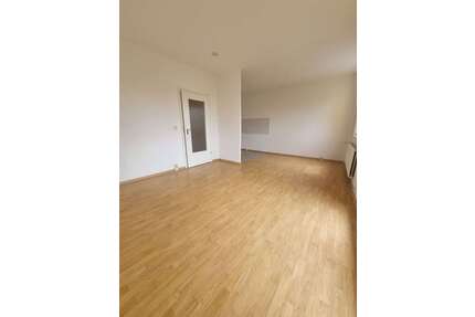 Wohnung zum Mieten in Schönebeck 348,00 € 57 m²