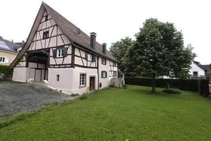 Wohnung zum Mieten in Kandern 2.000,00 € 213.19 m²