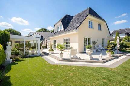 Haus zum Kaufen in Bad Zwischenahn 549.000,00 € 138 m²