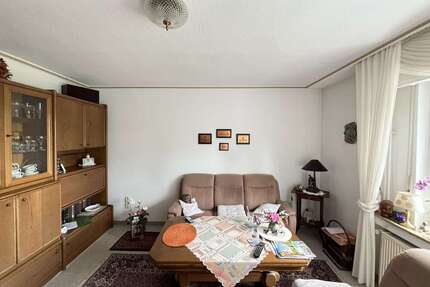 Wohnung zum Kaufen in Düsseldorf 145.000,00 € 55.01 m²