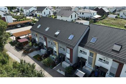 VERKAUF: Reihenmittelhaus in Hagau zum Selbstbezug oder Vermietung! - Ingolstadt Zuchering