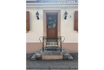Einfamilienhaus mit großem Studio - Enkenbach-Alsenborn