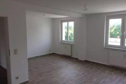 3 Raum Wohnung 84qm - 750,00&nbsp;EUR Kaltmiete, ca.&nbsp; 84,00&nbsp;m&sup2; in Eisenhüttenstadt (PLZ: 15890)