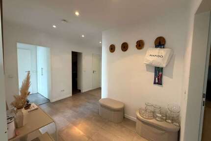 Wohnung zum Kaufen in Meerbusch 260.000,00 € 76 m²