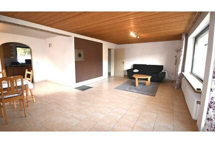 Viel Raum für Leben & Familie! Großzügige 4-Zimmer-Wohnung in Töging, bei Dietfurt - Dietfurt an der Altmühl / Töging