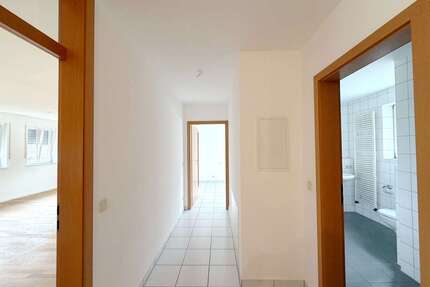 Wohnung zum Mieten in Hochdorf 1.650,00 € 146 m²