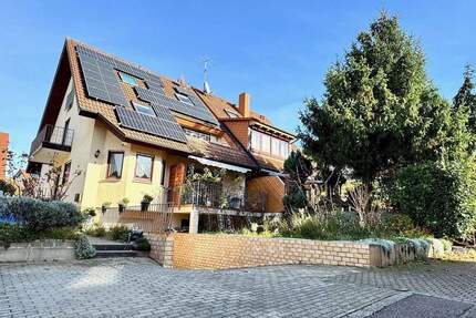 Ein Traumhaus für die Großfamilie in begehrter und ruhige Lage von Ebringen!