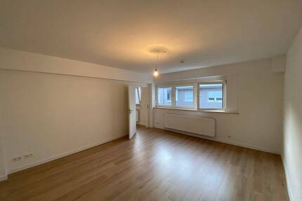 2-Zimmer-Wohnung Mainz Weisenau mieten - 1. OG mit Einbauküche und guter Raumaufteilung