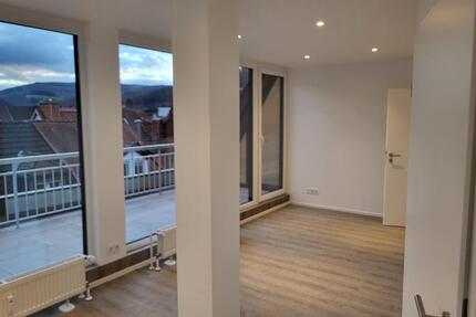 Exklusive 2,5‑Zimmer‑Penthousewohnung – kernsaniert, 2 Balkone - Eberbach