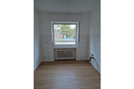 Schöne 2 Zimmerwohnung in BI - Senne - Halle