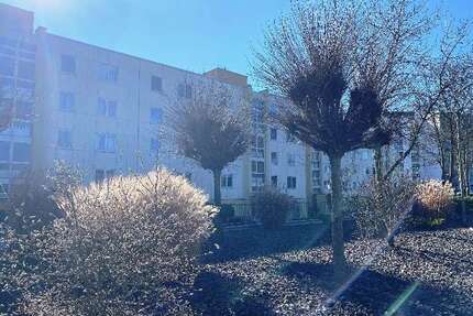 Wohnung zum Kaufen in Neuss 159.000,00 € 67 m²