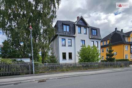 Haus zum Kaufen in Lauter-Bernsbach 99.000,00 € 390 m²