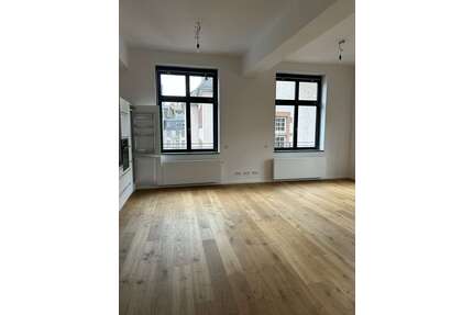 Wohnung zum Mieten in Frankfurt am Main 1.850,00 € 106.59 m²