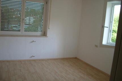 3 Zimmer Wohnung mit Garage, 1. Stock - Welden