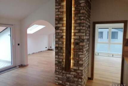 Stilvolle Dachgeschosswohnung in Heilbronn-Kirchhausen *2025 kernsaniert*