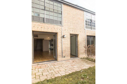 Wohnung zum Mieten in Berlin 2.378,80 € 113.6 m²