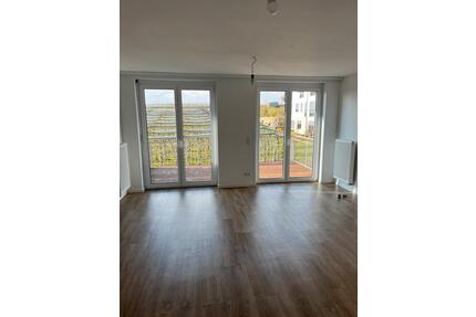 Moderne 3-Zimmer-Wohnung mit großem Balkon & Einbauküche - Bretzfeld