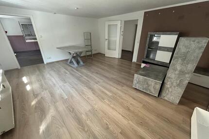 Wir vermieten zum 1. Mai eine Wohnung direkt in Horb 110 m². - Horb am Neckar