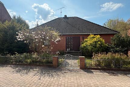Charmanter Walmdach=Bungalow in alten Dorfkern - Nordstemmen