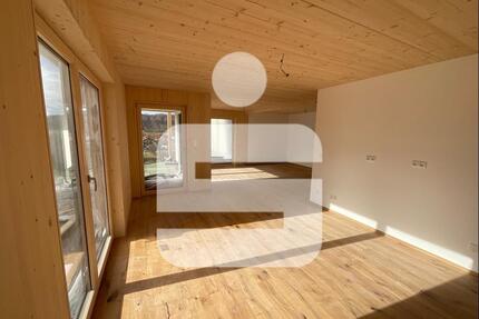 Klasse Terrasse! - 1.840,00&nbsp;EUR Kaltmiete, ca.&nbsp; 118,78&nbsp;m&sup2; in Wildpoldsried (PLZ: 87499)