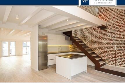 Traumhaftes Dachgeschoss-Loft mit offener Galerie und Einbauküche - Düsseldorf Stadtbezirk 2