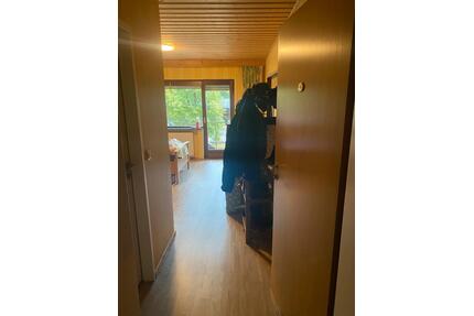 1- Zimmer- Appartement mit eigenem Duschbad- ruhige Lage - Helmenzen