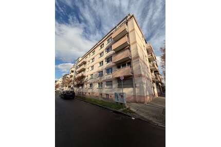 Wohnung zum Kaufen in Frankfurt am Main 290.000,00 € 51 m²