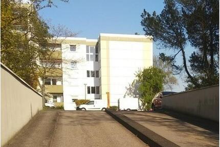3 Zi Wohnung Apartment 30457 Hannover EBK Balkon