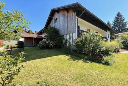 Haus zum Kaufen in Bad Endorf 975.000,00 € 285 m²