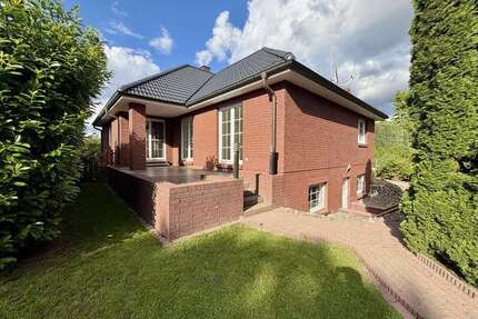 Haus zum Mieten in Neetze 1.900,00 € 125 m²