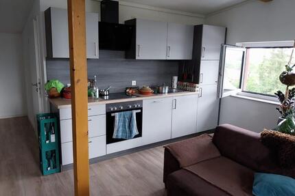 helle 2 Zimmer Wohnung in 97478 KnetzgauOT Zell a. E.