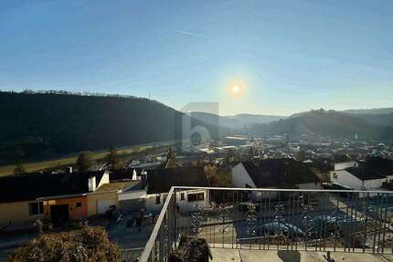 Haus zum Kaufen in Nassau 399.000,00 € 240 m²