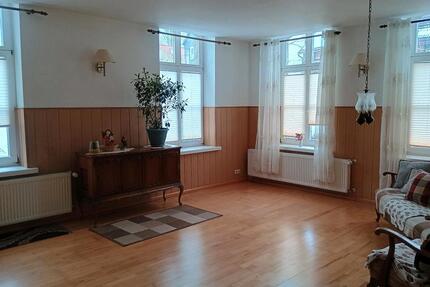 2-Raumwohnung - 520,00&nbsp;EUR Kaltmiete, ca.&nbsp; 70,00&nbsp;m&sup2; in Schleusingen (PLZ: 98553)