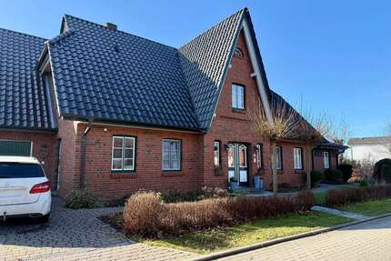Haus zum Kaufen in Ahrenviölfeld 569.000,00 € 280 m²