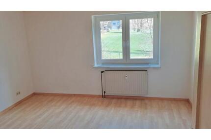 3-Zimmer-Wohnung mit Terrasse - 540,00&nbsp;EUR Kaltmiete, ca.&nbsp; 70,00&nbsp;m&sup2; in Gefrees (PLZ: 95482) Böseneck