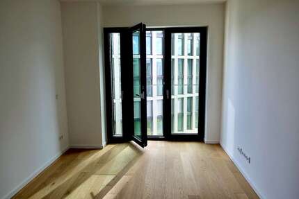 Wohnung zum Mieten in Frankfurt 1.519,50 € 50.65 m²