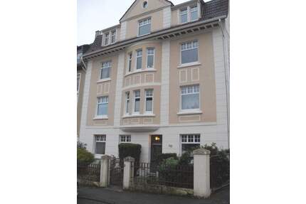 Geräumige 3,5-Zi.-Whg. mit Altbauflair in zentraler Lage – Nähe Kreishaus! - Lüdenscheid