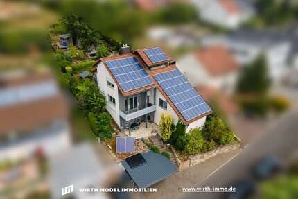 Haus zum Kaufen in Üchtelhausen 398.000,00 € 258 m²