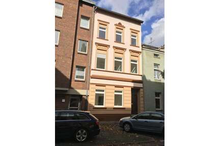 Wohnung zum Mieten in Duisburg-Ruhrort 336,00 € 56 m²