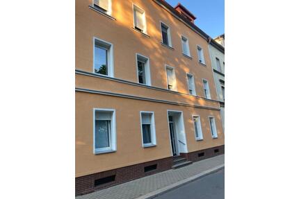 DÖBELN 1-Raum-Wohnung, Einbauküche, ruhige Lage