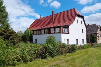 herrlicher Zweiseitenhof direkt am Naturschutzgebiet Haselbacher Teiche zu verkaufen.